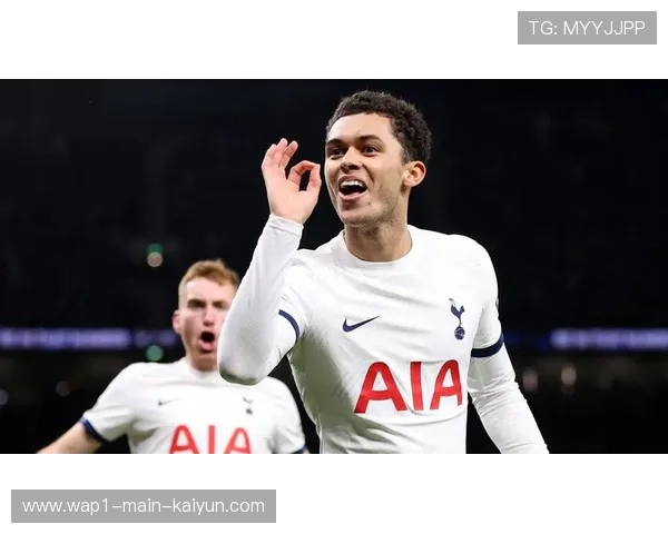 热刺四连败暴露中场失控 高位逼抢失效致攻防两端脱节 热刺四连败暴露中场失控 高位逼抢失效致攻防两端脱节